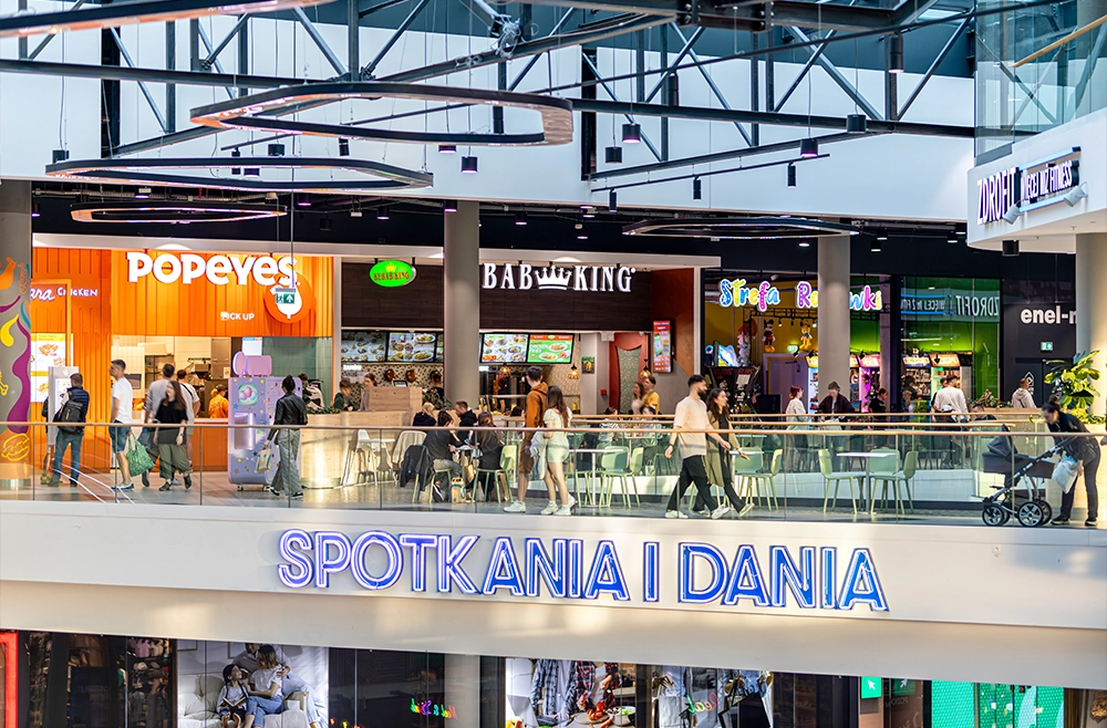 strefa food court w galerii młociny spotkania i dania