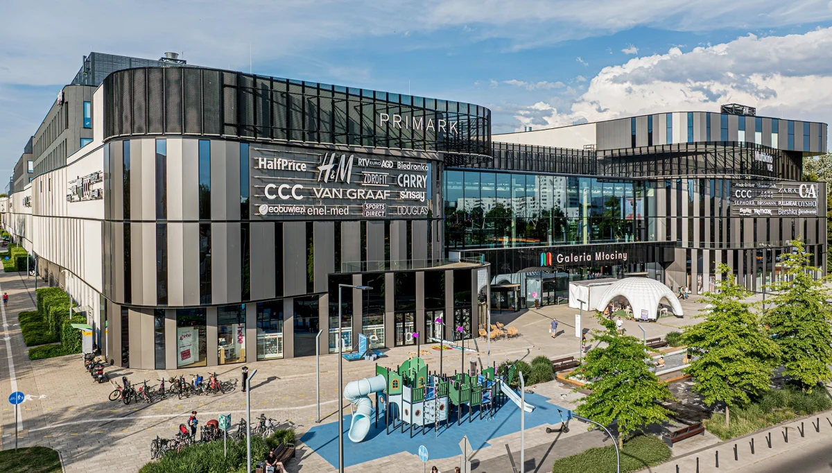 zdjęcie obiektu galeria młociny z zewnątrz.