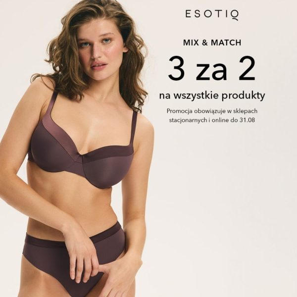 Kwadratowa grafika promocyjna marki Esotiq na jasnym tłu. Po lewej stronie widoczne zdjęcie modelki w fioletowym komplecie gładkiej bielizny. Po prawej stronie czarny logotyp ESOTIQ, pod nim napis MIX & MATCH, duży wyróżniony tekst 3 za 2 na wszystkie produkty oraz informacja, że promocja obowiązuje w sklepach stacjonarnych i online do 31.08.